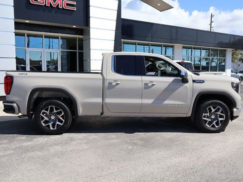 New 2026 GMC Sierra 1500 SLE w/ Max Trailering Package image 10