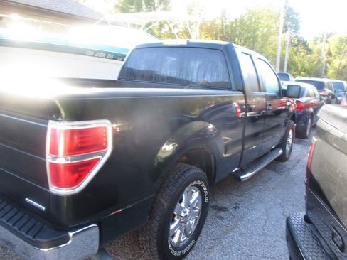 Used 2013 Ford F150 XLT w/ XLT Chrome Pkg image 5