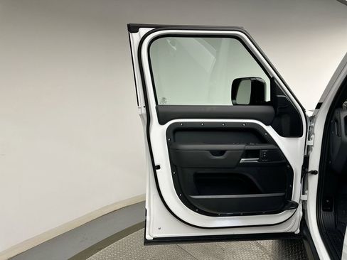 New 2026 Land Rover Defender 130 S image 17