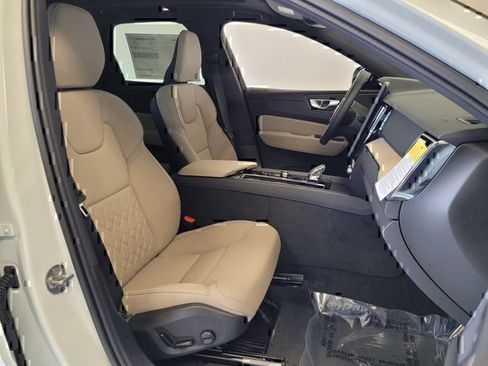 Certified 2026 Volvo XC60 B5 Core w/ Protection Package Premier image 13