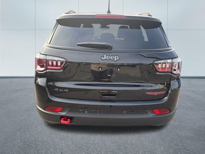 New 2026 Jeep Compass Trailhawk w/ Sun, Sound & Navigation Group