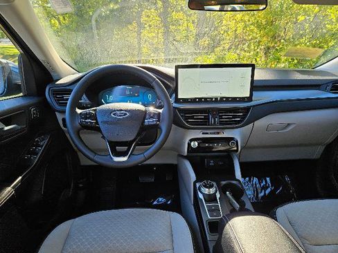 Certified 2023 Ford Escape Active w/ Tech Pack #2 image 11