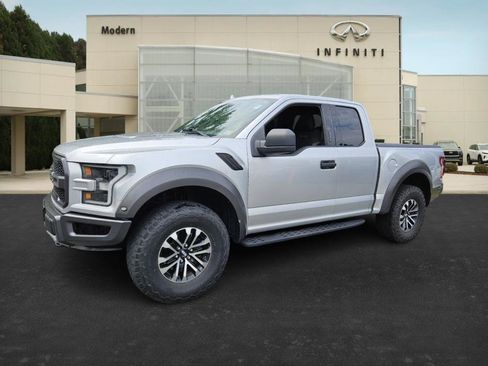 Used 2019 Ford F150 Raptor image 1