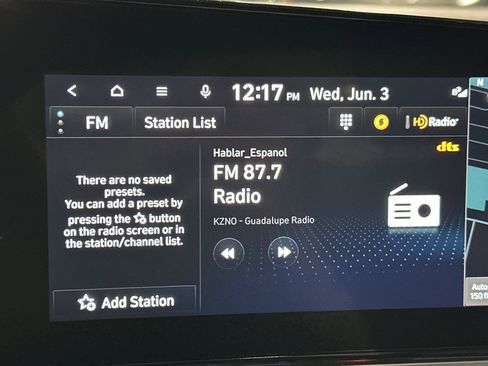 Used 2024 Hyundai Elantra SEL w/ Convenience Package FWD image 16