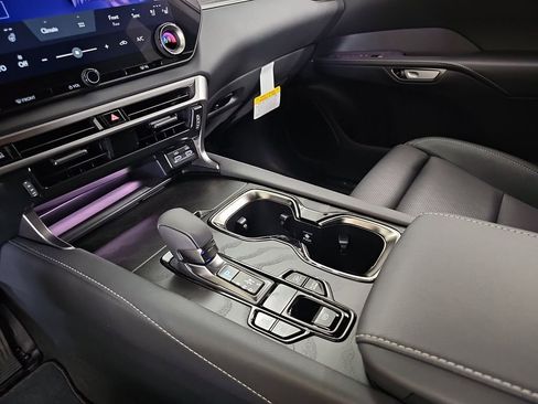 New 2026 Lexus RX 450h AWD image 25