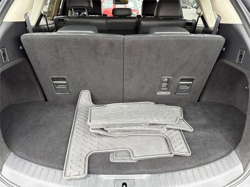 Used 2018 MAZDA CX-9 Touring w/ Touring Premium Package image 19
