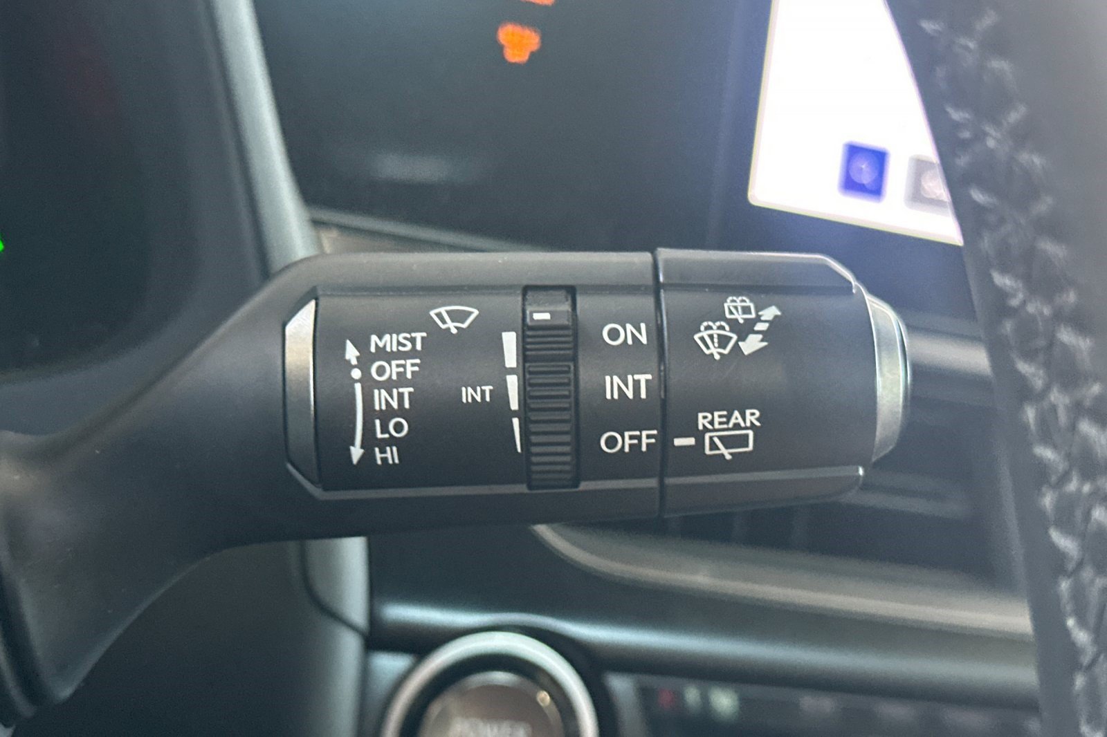 Certified 2025 Lexus UX 300h FWD w/ Accessory Package (Z2) image 32