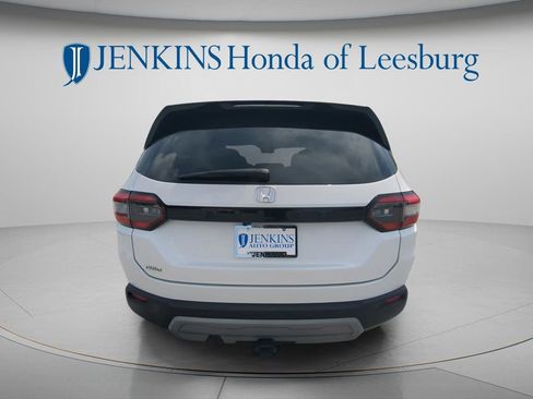 Used 2023 Honda Pilot EX-L image 4