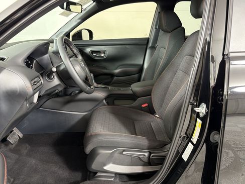 Used 2026 Honda HR-V Sport image 5