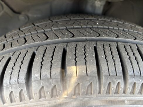 Used 2019 Honda CR-V EX-L image 12