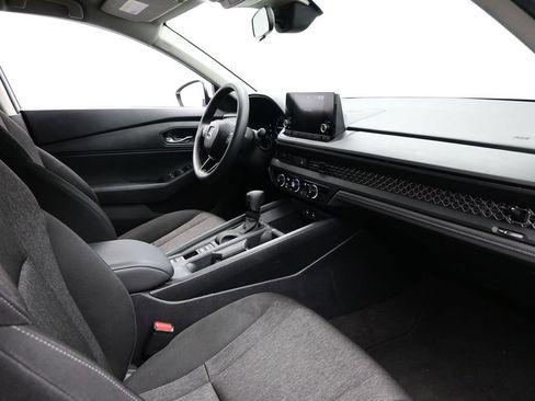 Used 2024 Honda Accord LX image 13