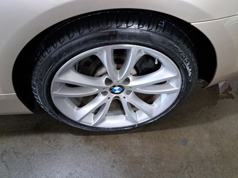 Used 2013 BMW 640i Convertible RWD image 34