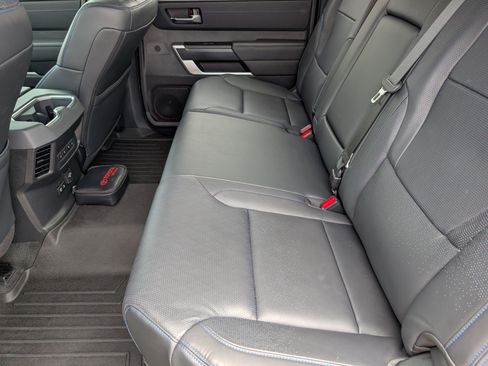 Used 2023 Toyota Tundra Platinum AWD/4WD image 11
