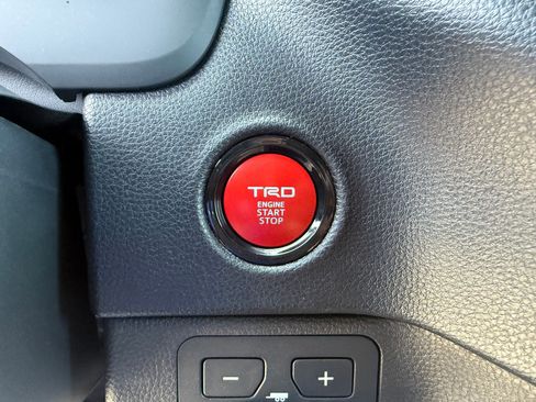 Certified 2025 Toyota Tundra SR5 w/ TRD Off-Road Package AWD/4WD image 18
