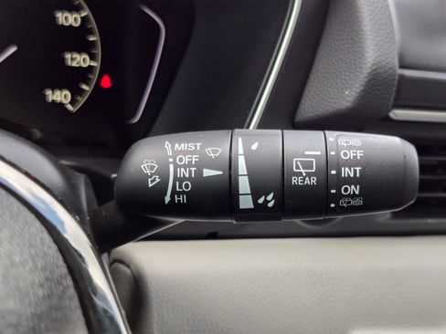 Certified 2025 Honda Pilot EX-L image 18