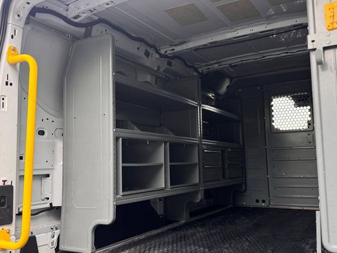 Used 2018 Ford Transit 150 130 Low Roof RWD image 6