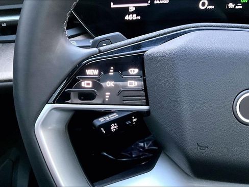 Used 2025 Audi Q5 Premium Plus w/ Premium Plus image 11