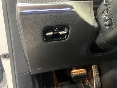 Used 2025 Mercedes-Benz S 580 4MATIC Sedan image 19