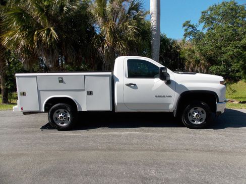 Used 2020 Chevrolet Silverado 2500 W/T w/ WT Fleet Convenience Package image 3