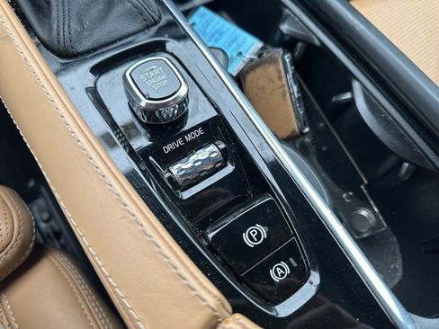 Used 2018 Volvo XC90 T6 Inscription w/ Convenience Package AWD/4WD image 26