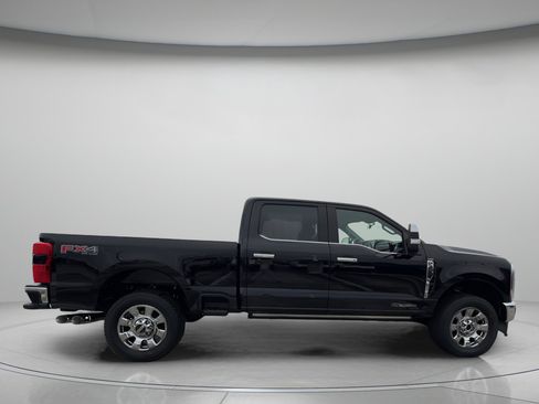 New 2026 Ford F350 Lariat w/ Lariat Ultimate Package image 33