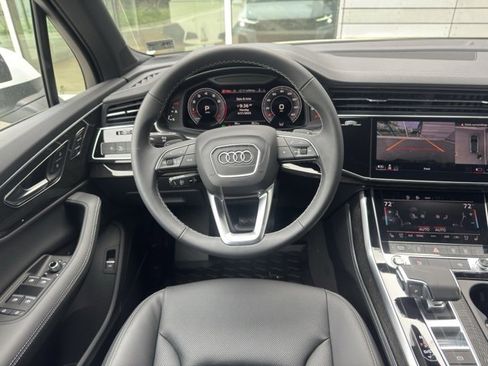 New 2025 Audi Q7 3.0T Premium Plus image 12
