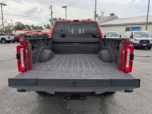 Used 2023 Ford F350 Lariat w/ Lariat Ultimate Package image 13