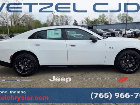 New 2026 Dodge Charger R/T AWD/4WD image 8