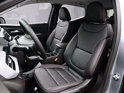 New 2027 Chevrolet Bolt RS w/ Technology Package FWD image 9