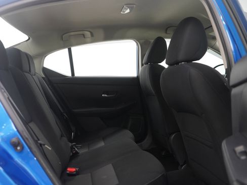 Used 2022 Nissan Sentra SV image 12