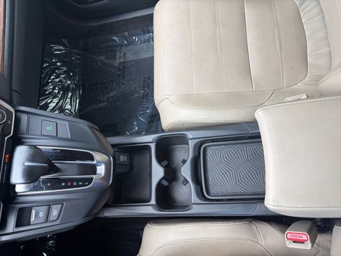 Used 2017 Honda CR-V Touring image 25