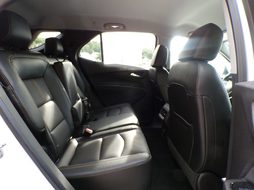 Used 2024 Chevrolet Equinox Premier AWD/4WD image 20