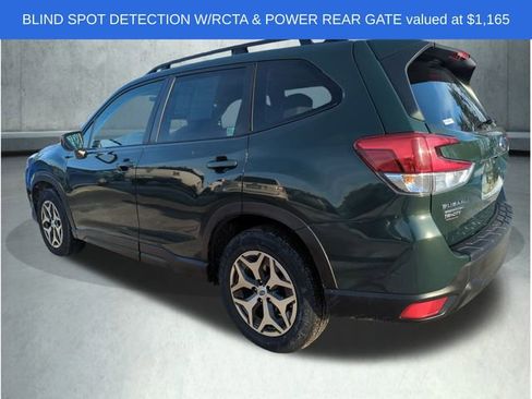 Used 2022 Subaru Forester Premium image 3