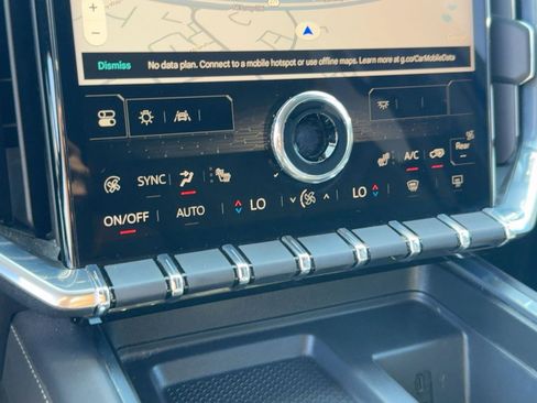 Used 2024 GMC Acadia Elevation w/ Luxury Package image 24