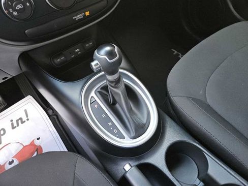 Used 2018 Kia Soul ! image 20