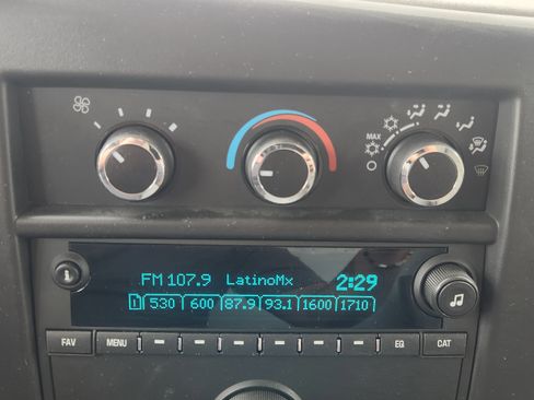 New 2025 Chevrolet Express 3500 w/ Power Convenience Package image 5