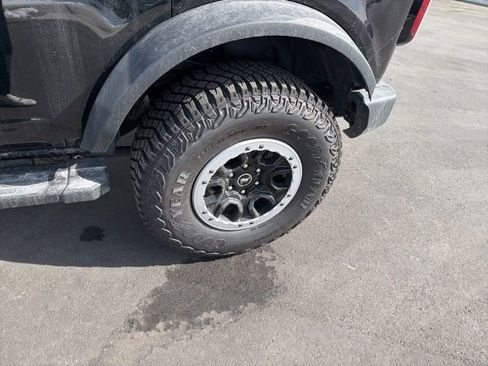 New 2024 Ford Bronco Outer Banks w/ Sasquatch Package AWD/4WD image 12