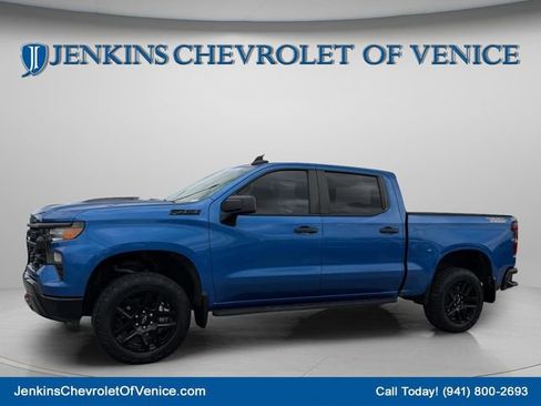 Certified 2023 Chevrolet Silverado 1500 Custom Trail Boss w/ LPO, Dark Essentials Package AWD/4WD image 11