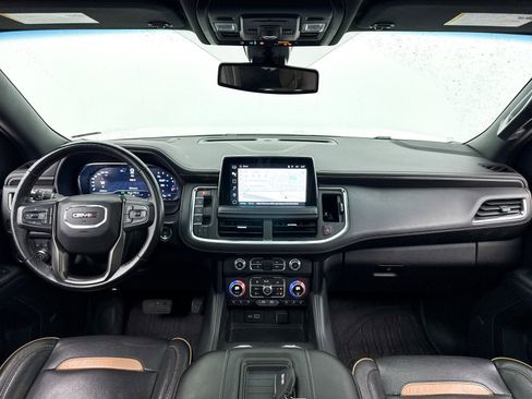 Used 2022 GMC Yukon AT4 image 5