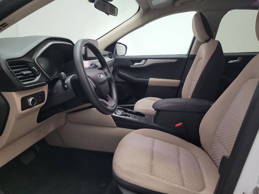 Used 2020 Ford Escape SE FWD image 17
