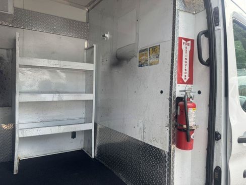 Used 2018 Ford Transit 250 148 High Roof Extended RWD image 14