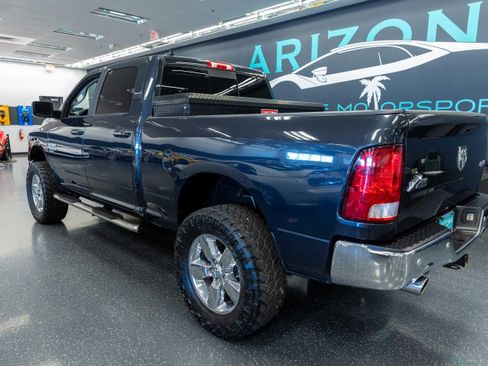 Used 2019 RAM 1500 Big Horn AWD/4WD image 9
