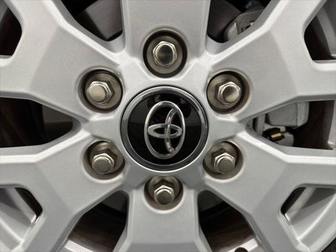 Certified 2026 Toyota Tacoma SR5 RWD image 17