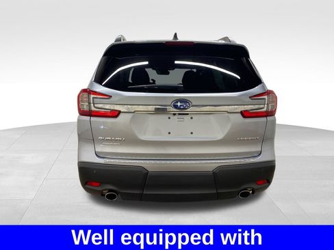 Certified 2023 Subaru Ascent Premium w/ Convenience Package AWD/4WD image 3