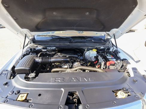 Used 2019 RAM 1500 Limited AWD/4WD image 37