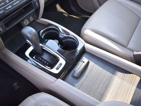 Used 2019 Honda Ridgeline RTL-E image 13