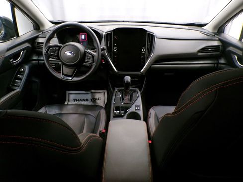 Used 2024 Subaru Crosstrek 2.5i Limited w/ Crosstrek Mirror Package image 10