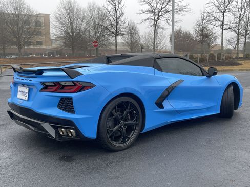 Used 2022 Chevrolet Corvette Stingray Premium Conv w/ Z51 Performance Package image 9