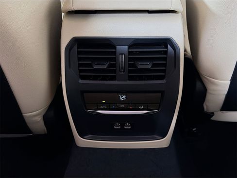 New 2026 BMW 330i xDrive Sedan w/ Premium Package image 27