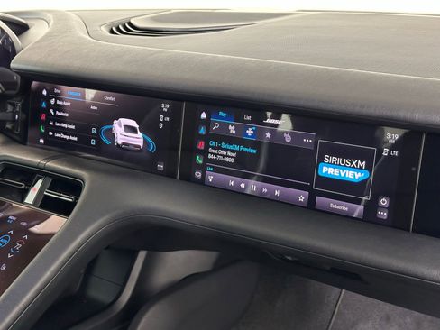 Used 2020 Porsche Taycan 4S w/ Premium Package image 21